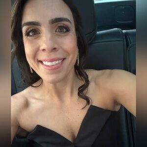 Meet your Posher, Gina